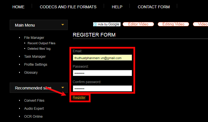 Trong phần Register Form nhập một số thông tin