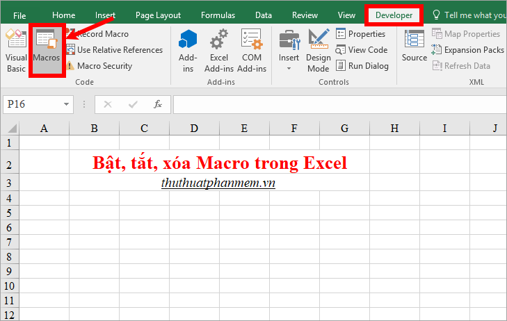 Trên file Excel chọn Developer - Macros