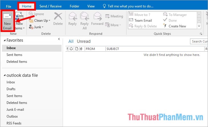 Trên giao diện Outlook chọn Home - New Email